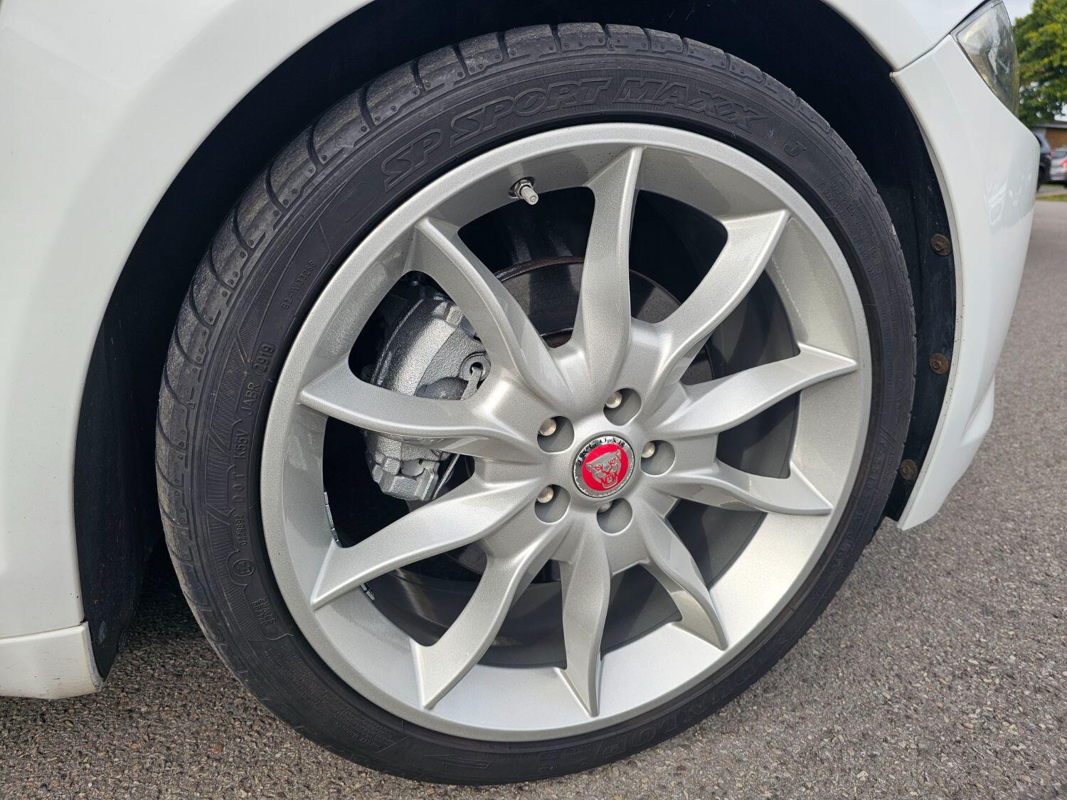 Used Jaguar XF 2014 for sale - 76794622: Photo 32