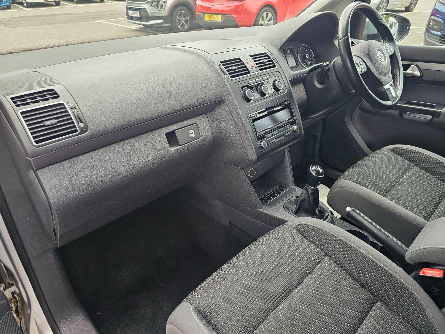 Used Volkswagen Touran 2014 for sale - 76319438: Photo 15