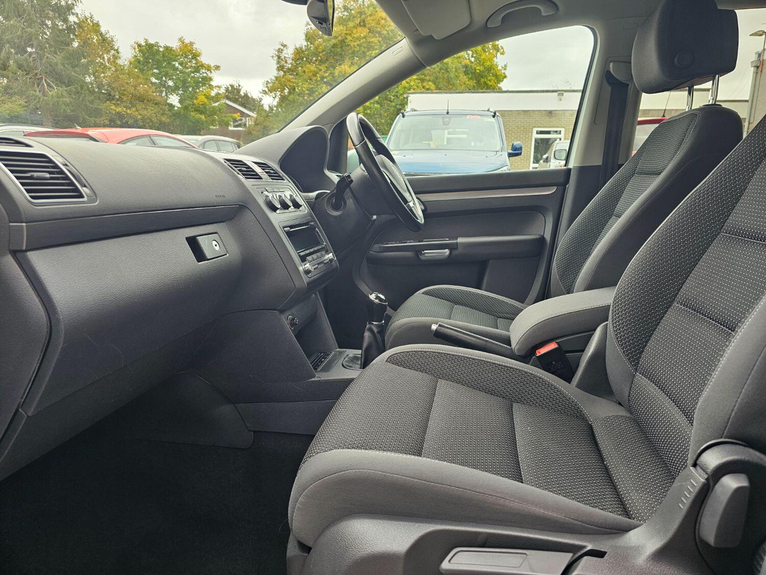 Used Volkswagen Touran 2014 for sale - 76319438: Photo 19