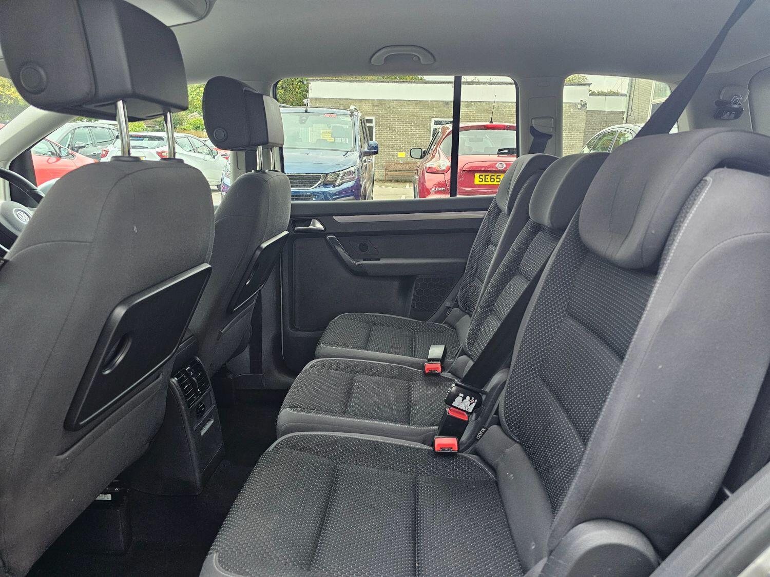 Used Volkswagen Touran 2014 for sale - 76319438: Photo 21