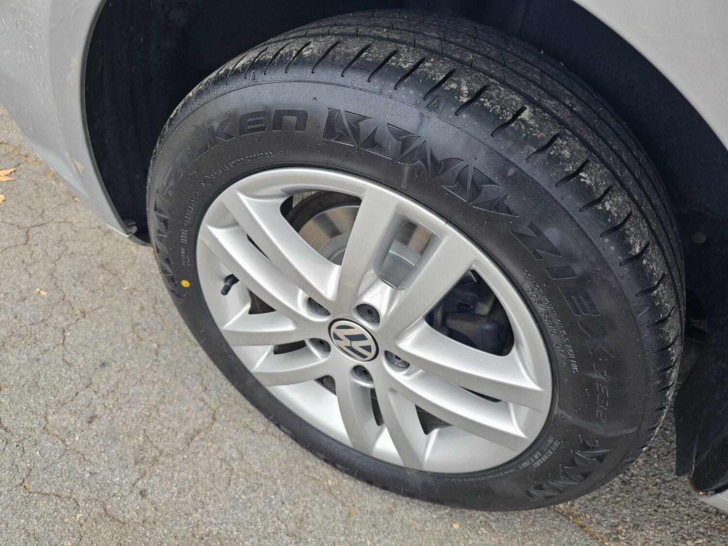 Used Volkswagen Touran 2014 for sale - 76319438: Photo 23