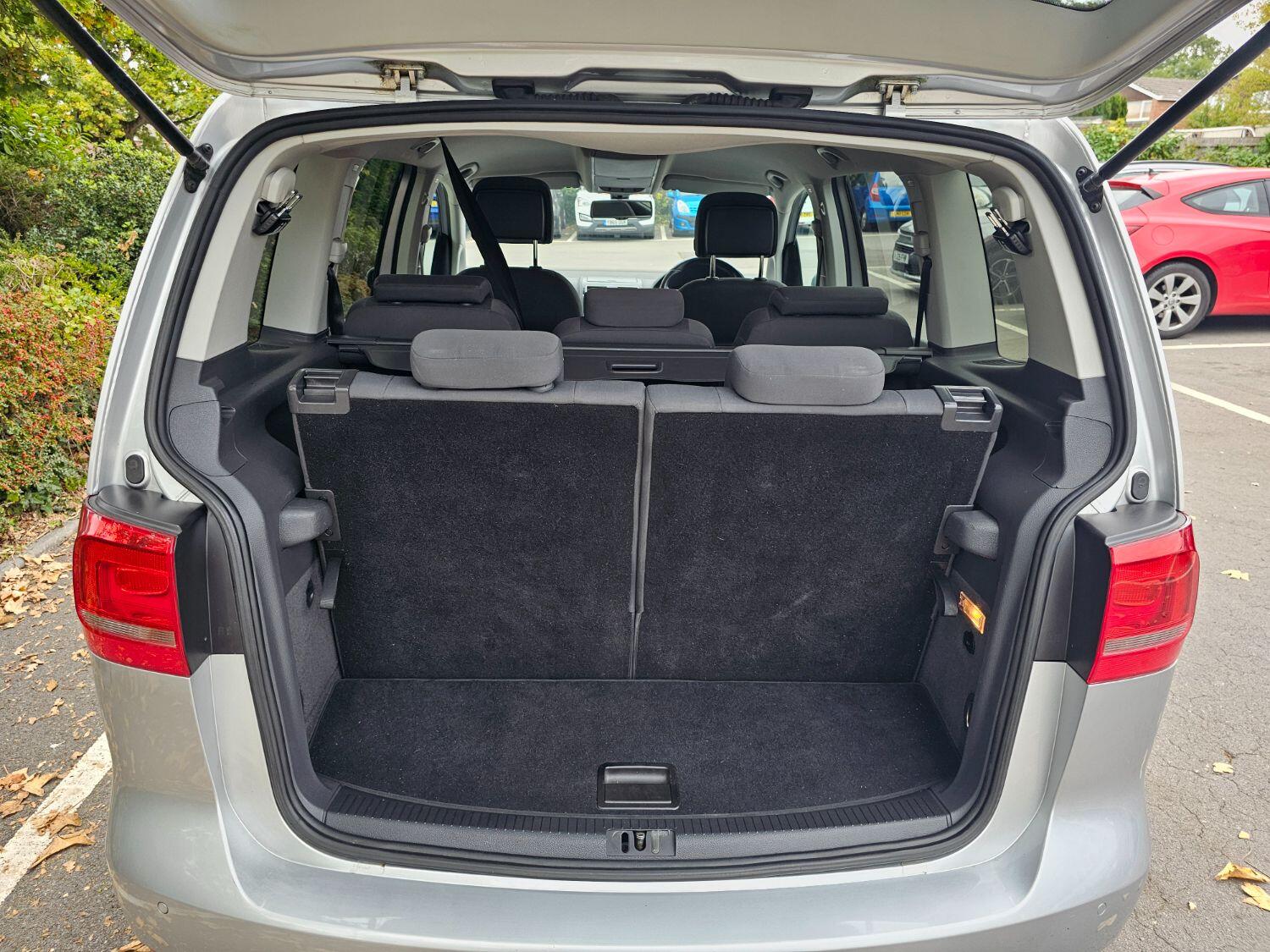 Used Volkswagen Touran 2014 for sale - 76319438: Photo 26