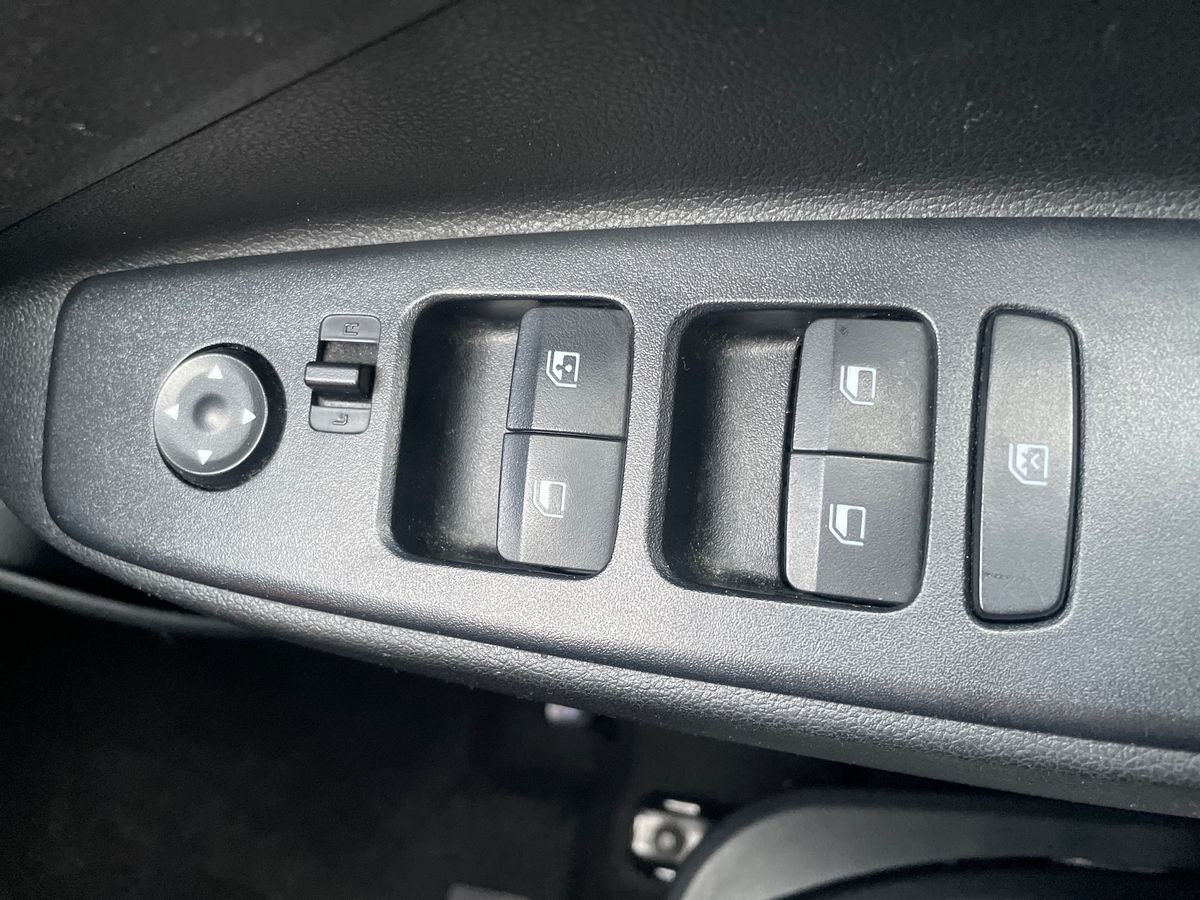 Used Hyundai i10 2022 for sale - 77098955: Photo 17