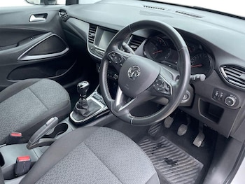 Used Vauxhall Crossland 2023 for sale - 77951223: Photo