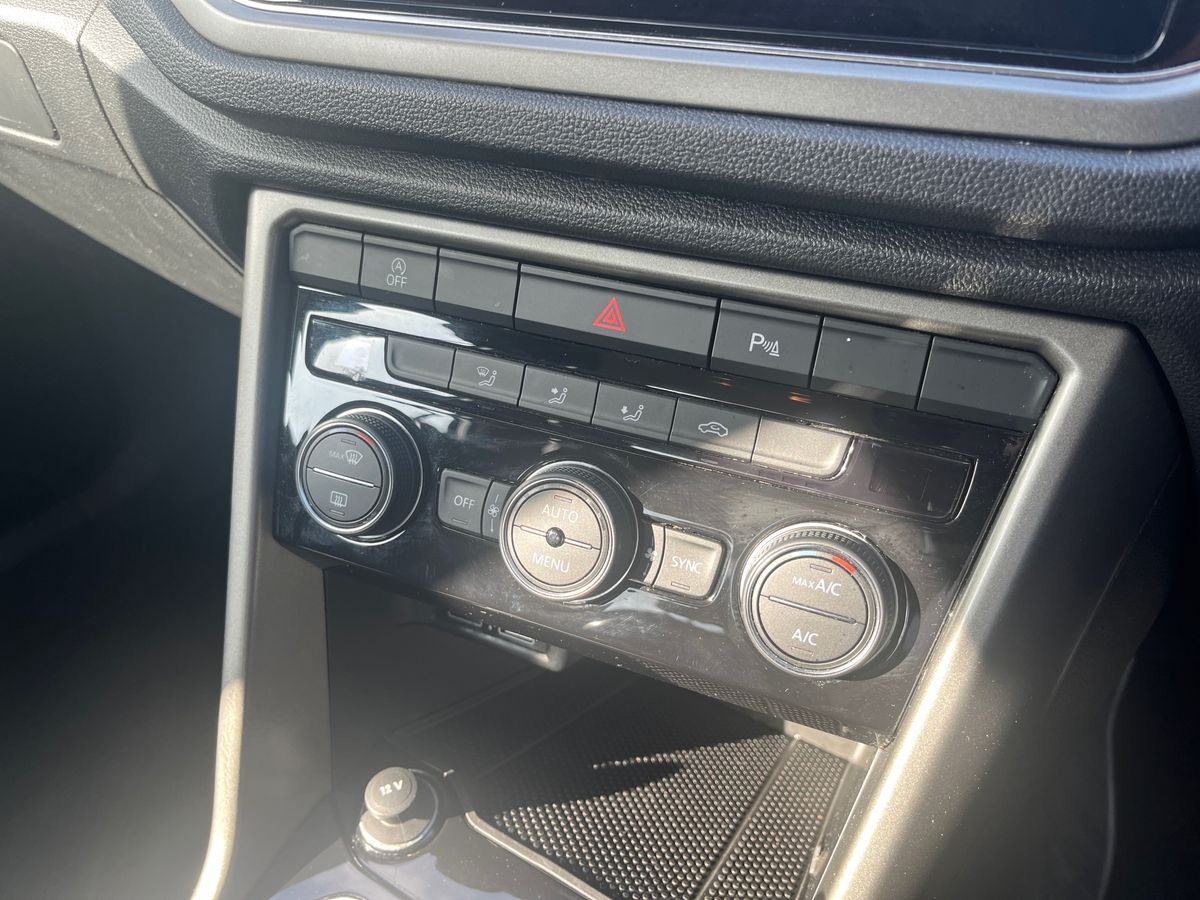 Used Volkswagen T-Roc 2020 for sale - 75984805: Photo 16