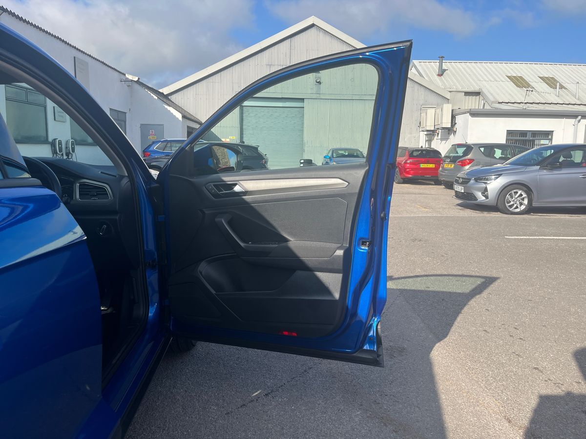 Used Volkswagen T-Roc 2020 for sale - 75984805: Photo 29