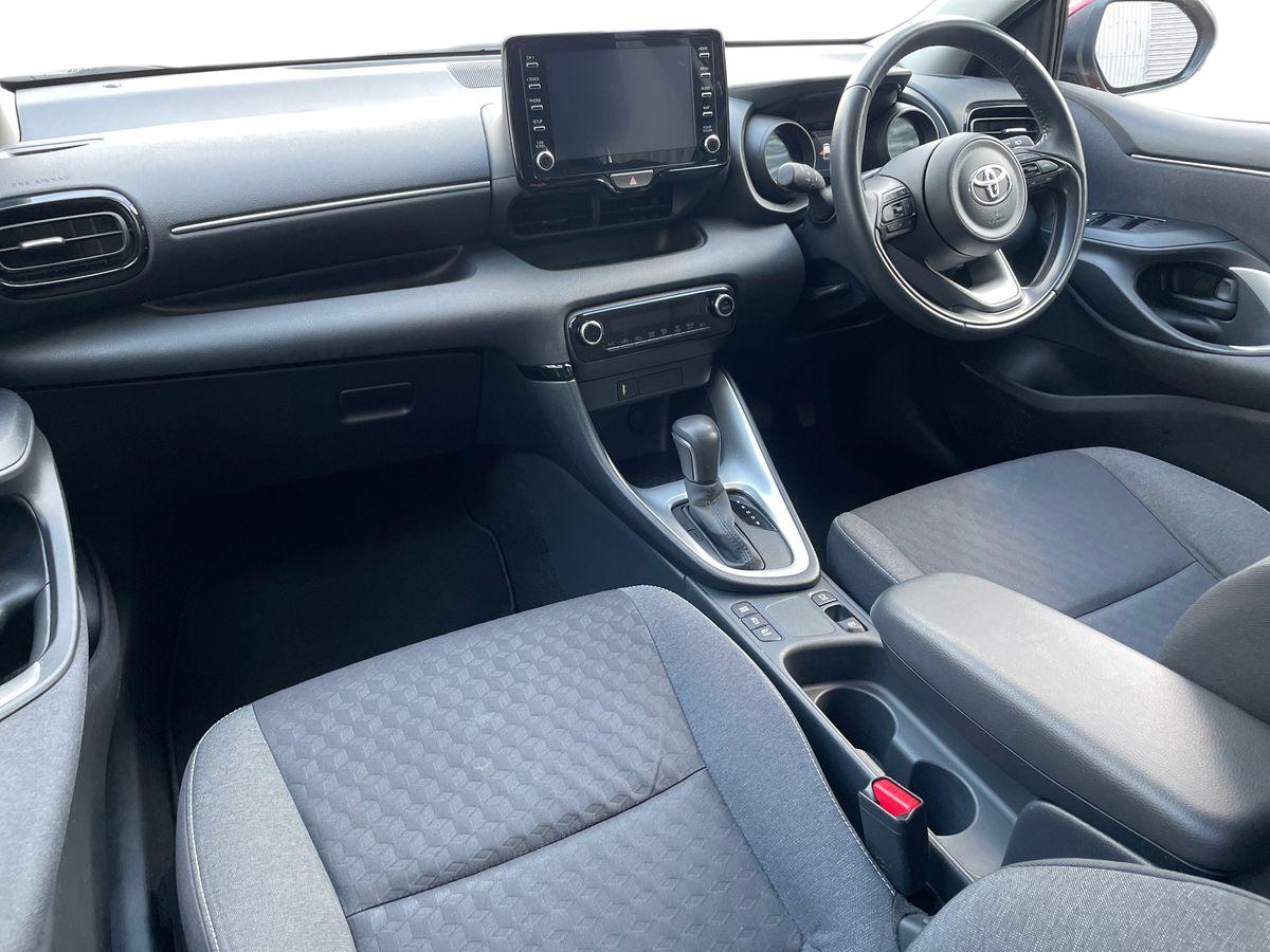 Used Toyota Yaris 2022 for sale - 76804121: Photo 14