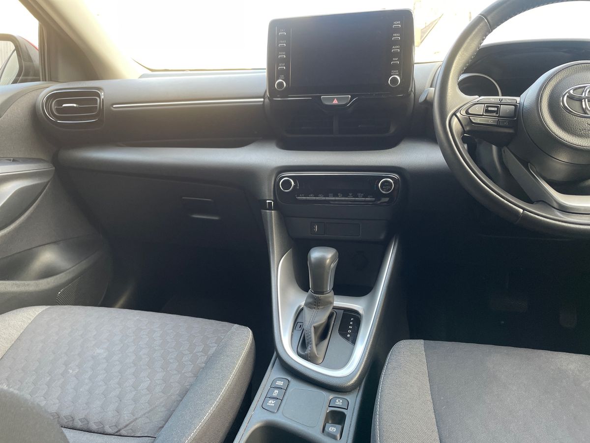 Used Toyota Yaris 2022 for sale - 76804121: Photo 15