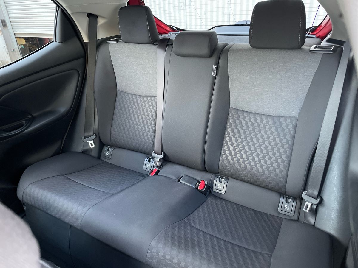 Used Toyota Yaris 2022 for sale - 76804121: Photo 24