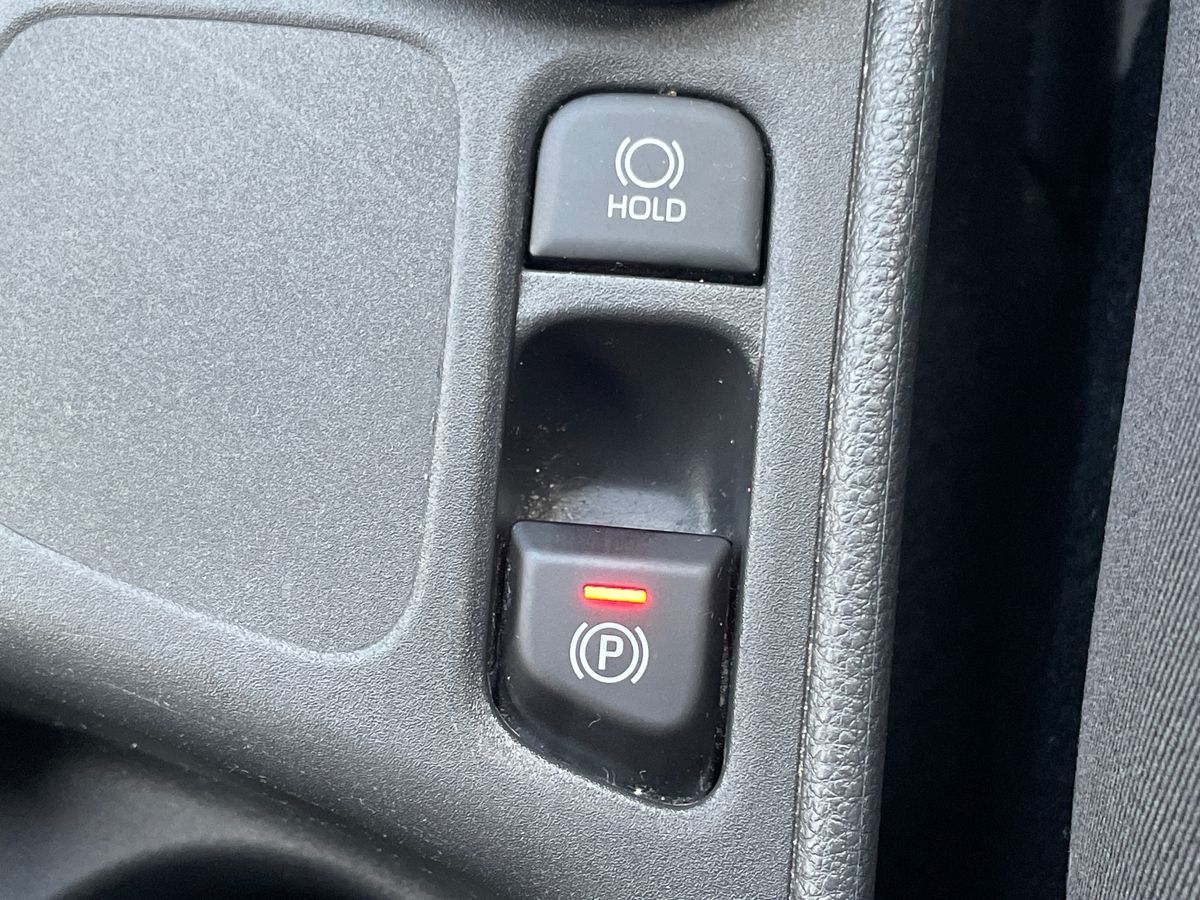 Used Toyota Yaris 2022 for sale - 76804121: Photo 30