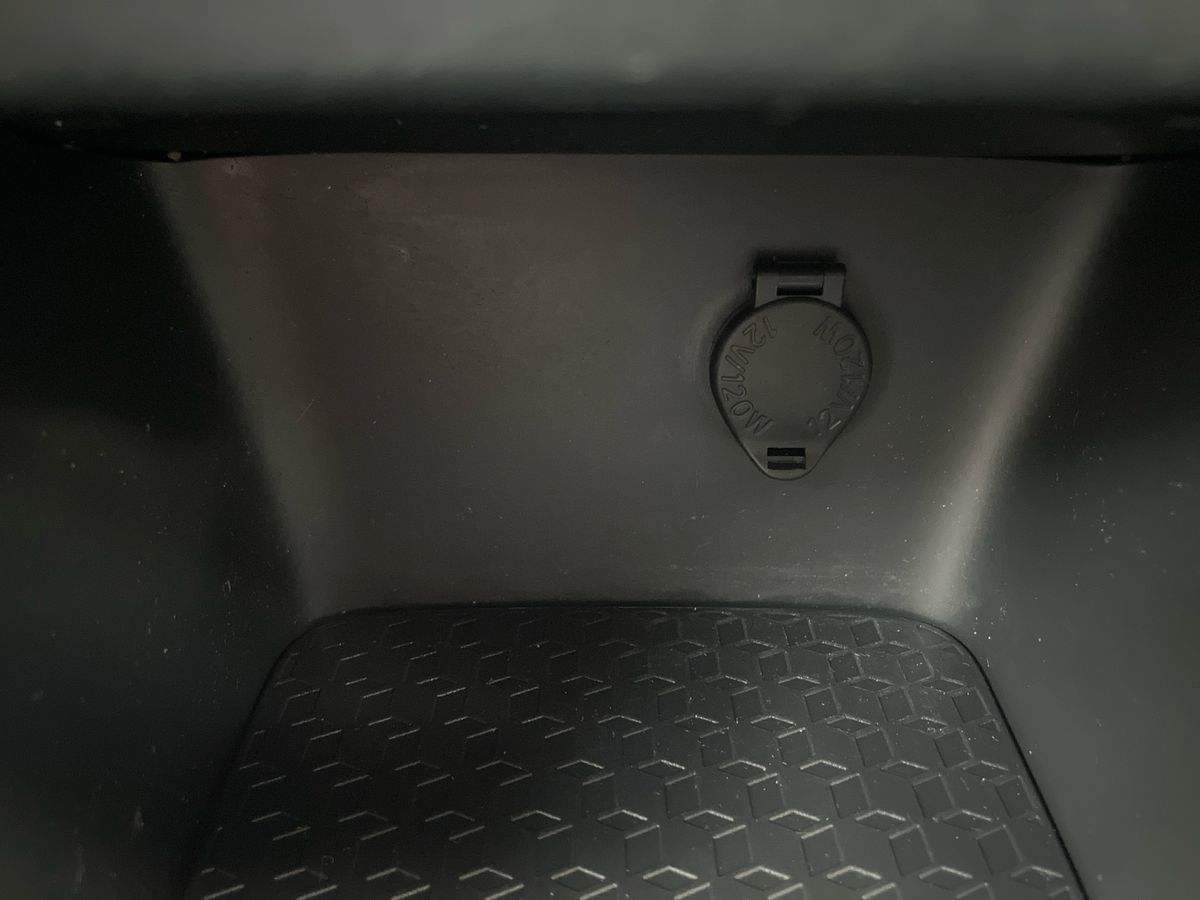 Used Toyota Yaris 2022 for sale - 76804121: Photo 31