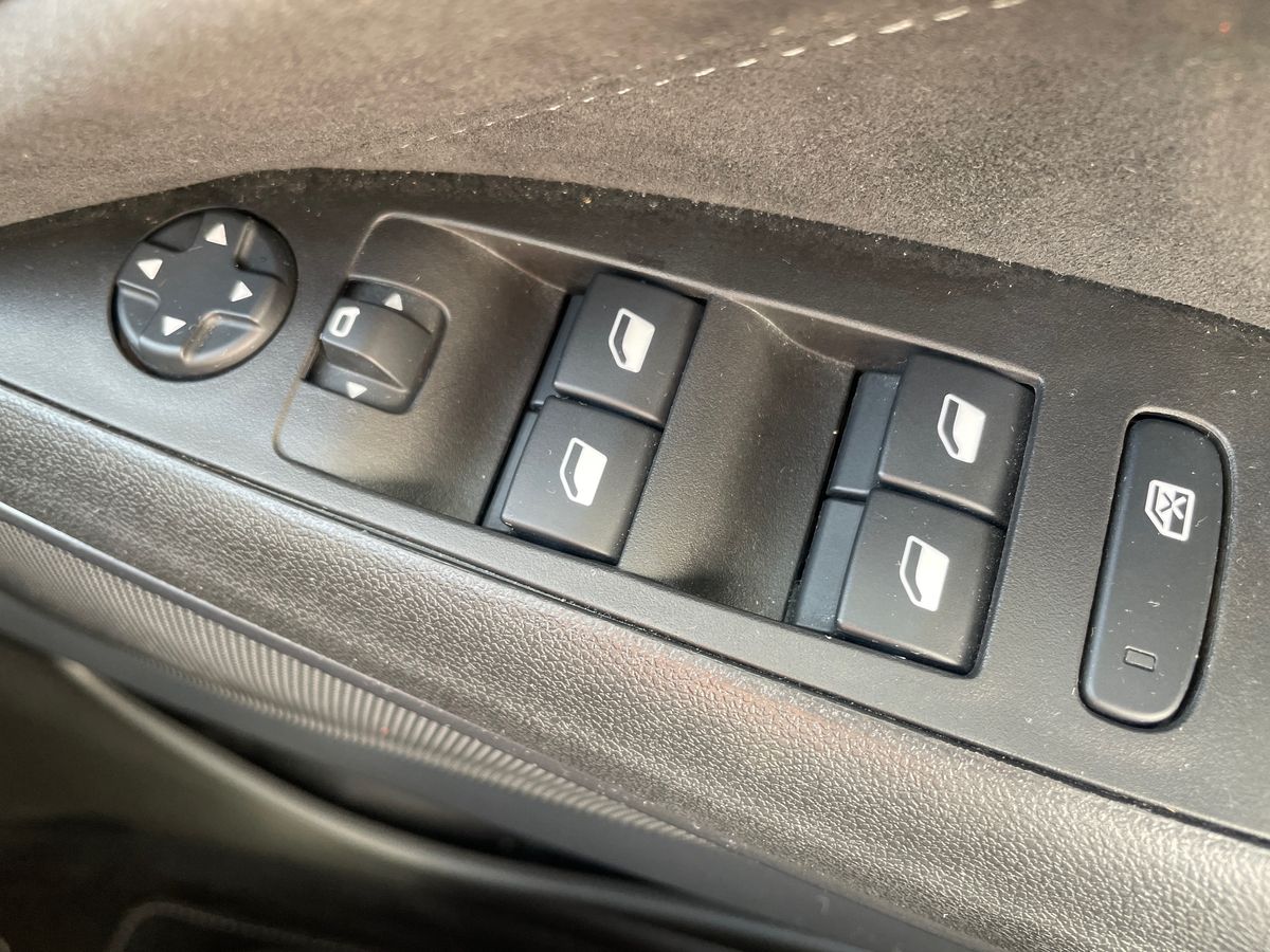 Used Vauxhall Crossland 2022 for sale - 75796753: Photo 17