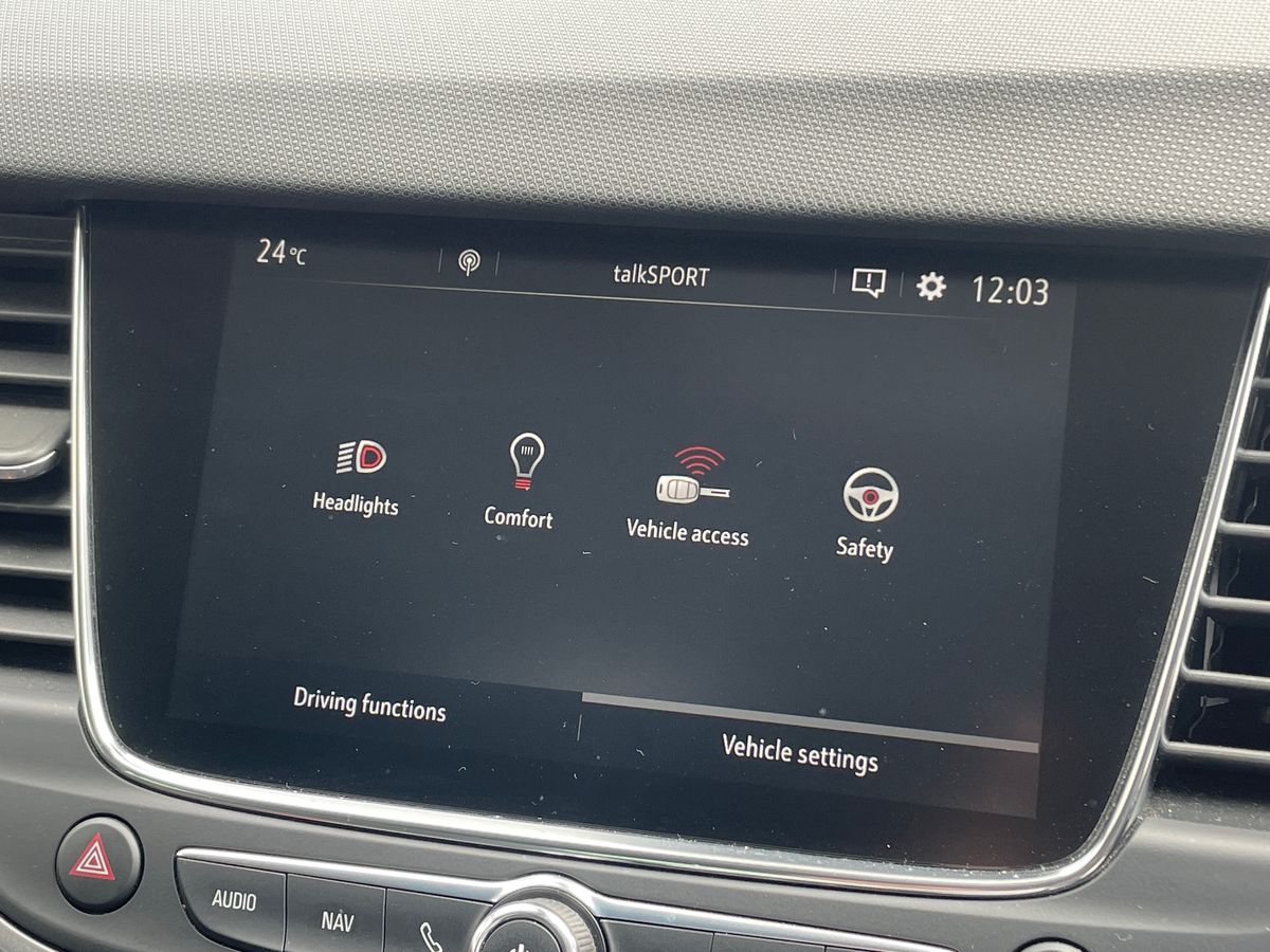 Used Vauxhall Crossland 2022 for sale - 75796753: Photo 35