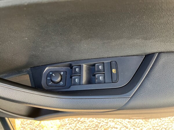 Used Skoda Karoq 2020 for sale - 75984711: Photo 17