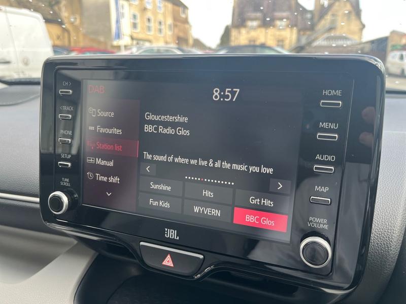 Used Toyota Yaris for sale - 77901174: Photo 19