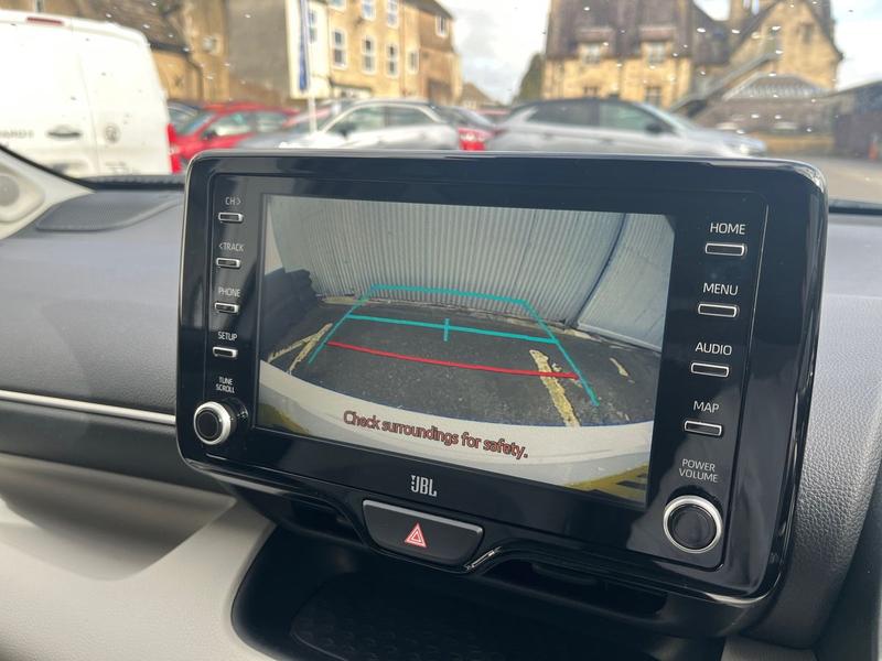 Used Toyota Yaris for sale - 77901174: Photo 20