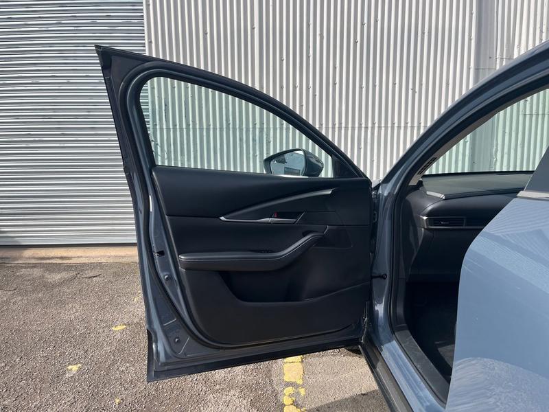 Used Mazda CX-30 2023 for sale - 77910563: Photo 34