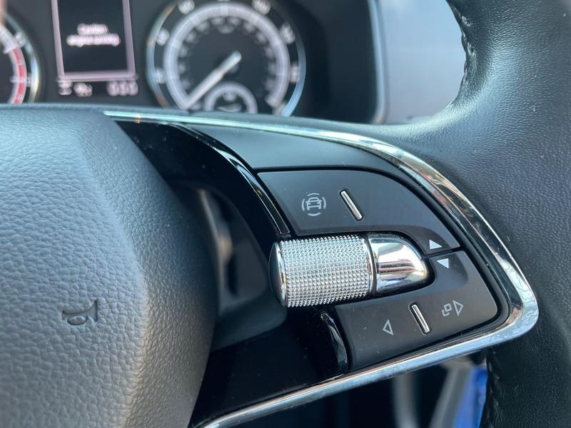 Used Skoda Karoq 2021 for sale - 77935015: Photo 23