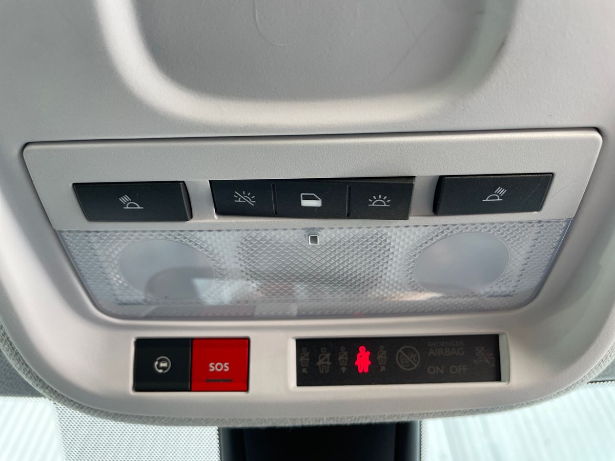 Vehicle 33