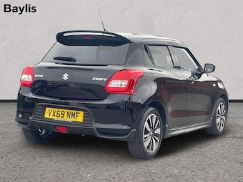 Used Suzuki Swift 2020 for sale - 78596904: Photo