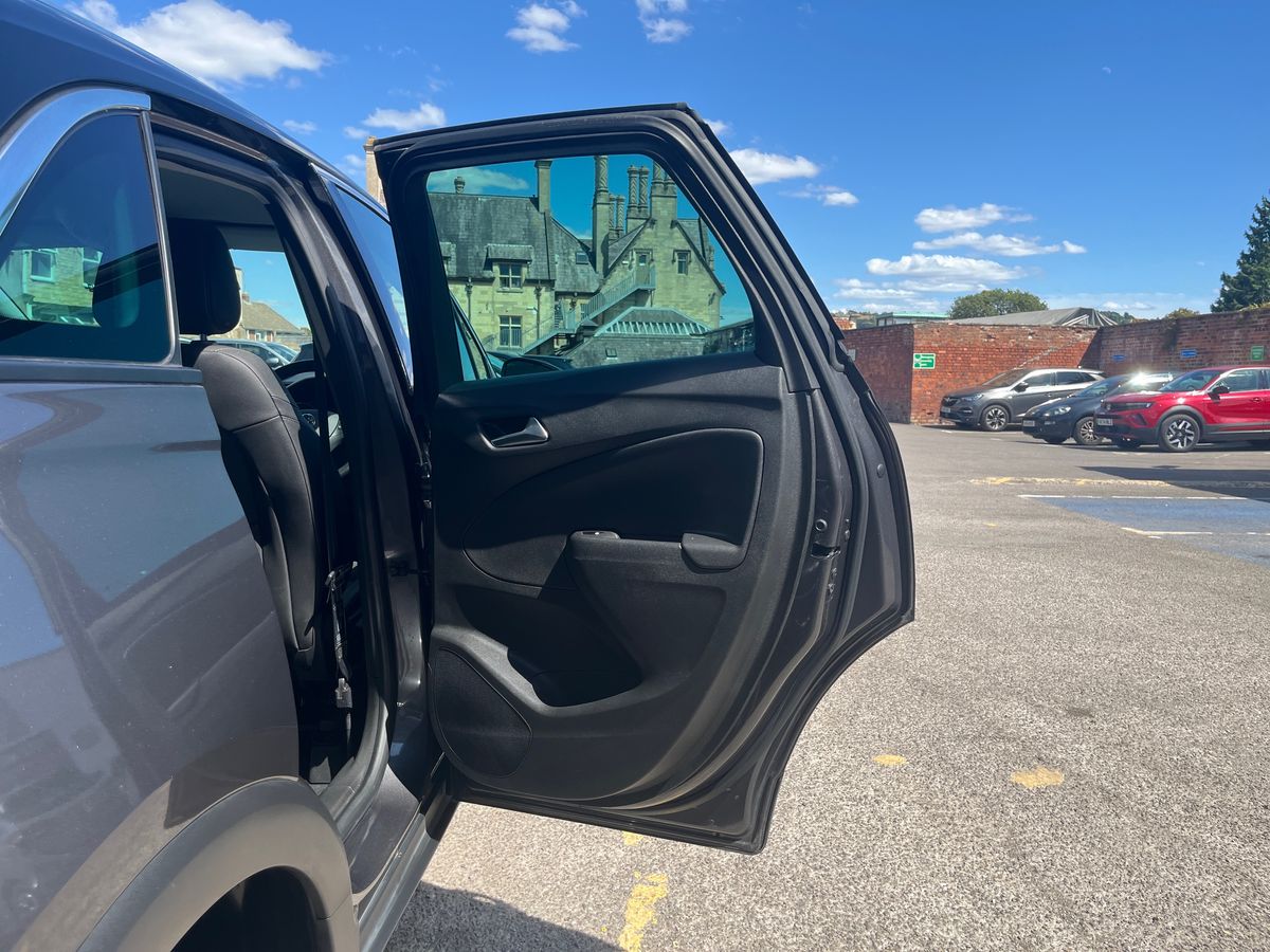 Used Vauxhall Crossland 2022 for sale - 76438144: Photo 30