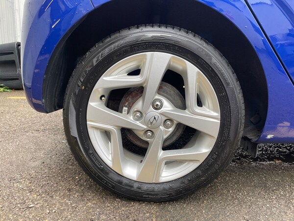 Used Hyundai i10 2023 for sale - 76074300: Photo 11