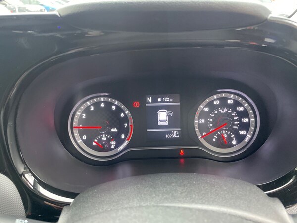 Used Hyundai i10 2023 for sale - 76074300: Photo 21