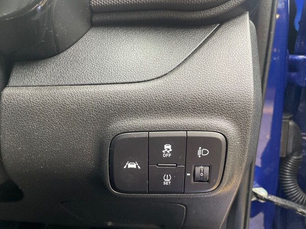 Used Hyundai i10 2023 for sale - 76074300: Photo 27