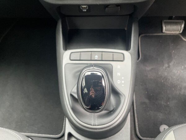Used Hyundai i10 2023 for sale - 76074300: Photo 28