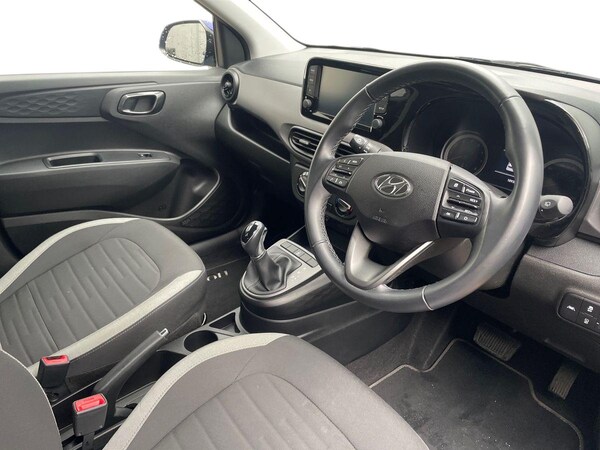 Used Hyundai i10 2023 for sale - 76074300: Photo 3
