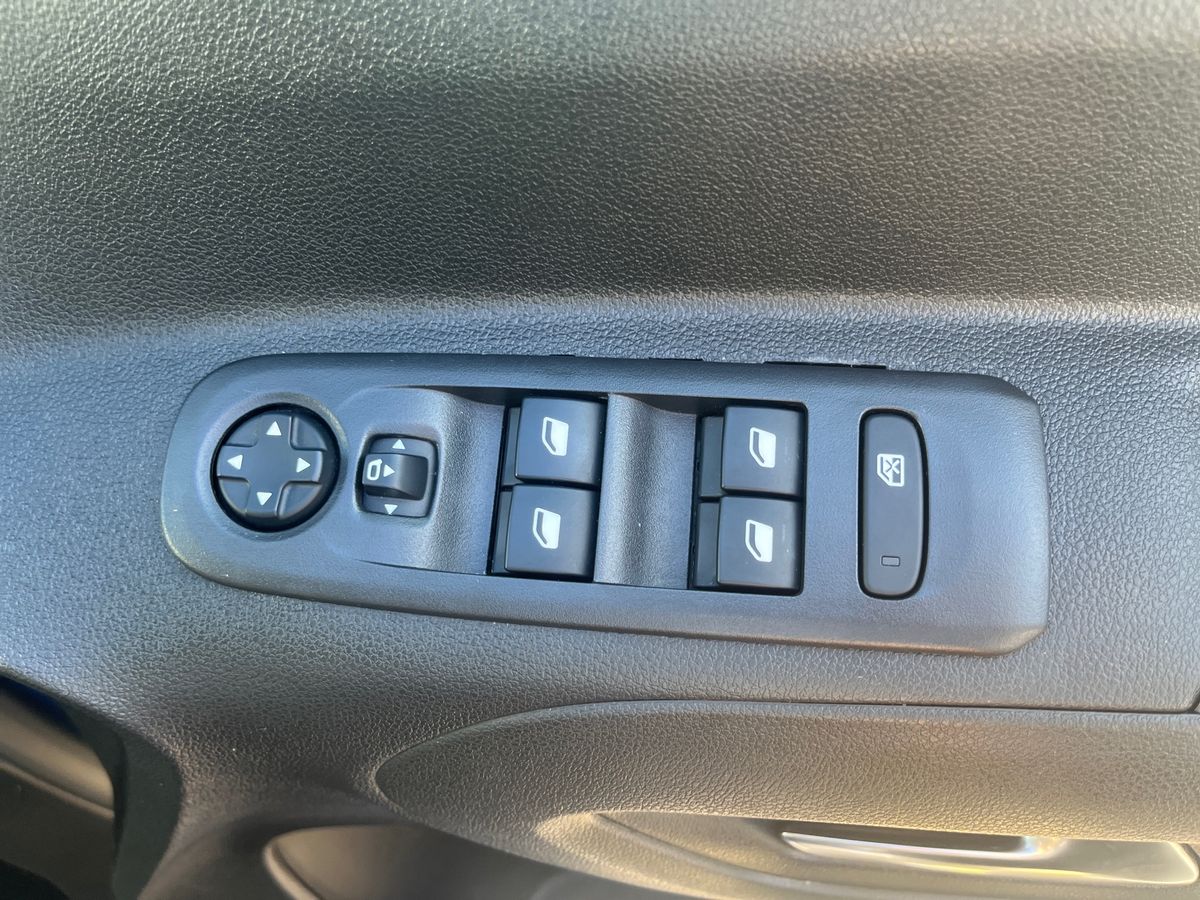 Used Vauxhall Combo Life 2020 for sale - 76130453: Photo 17