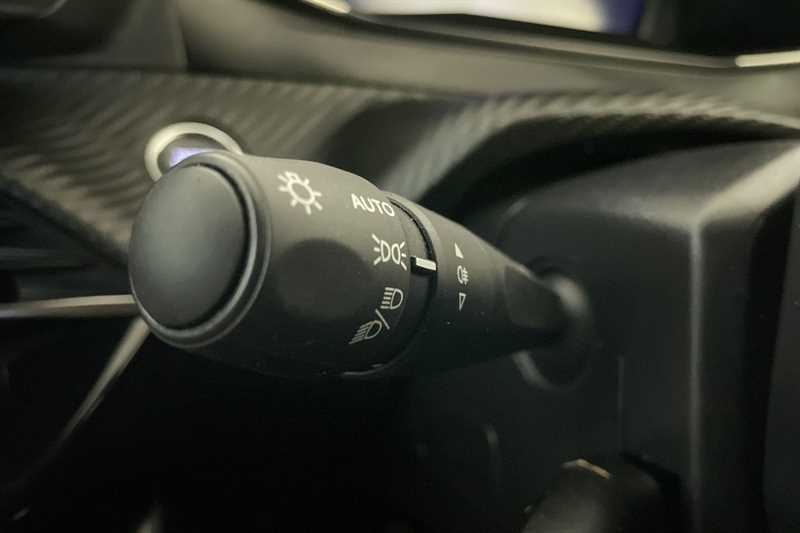 Used Peugeot 2008 2025 for sale - 76420580: Photo 25