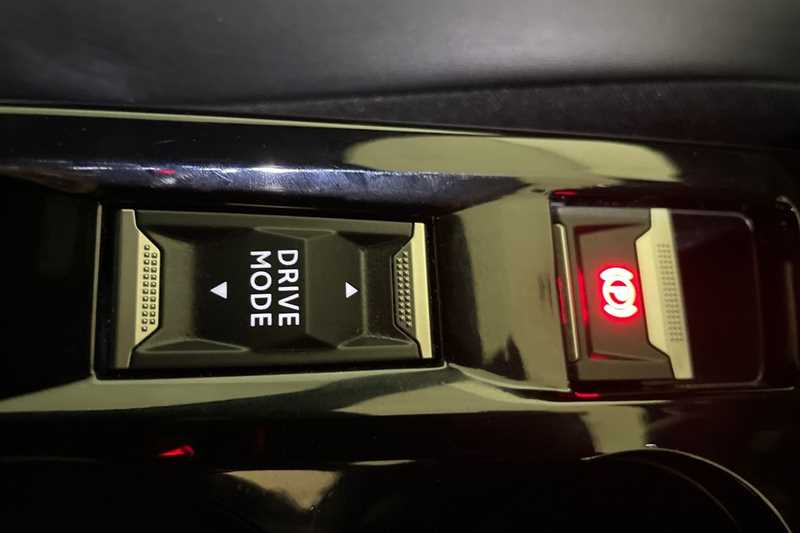 Used Peugeot 2008 2025 for sale - 76420580: Photo 30