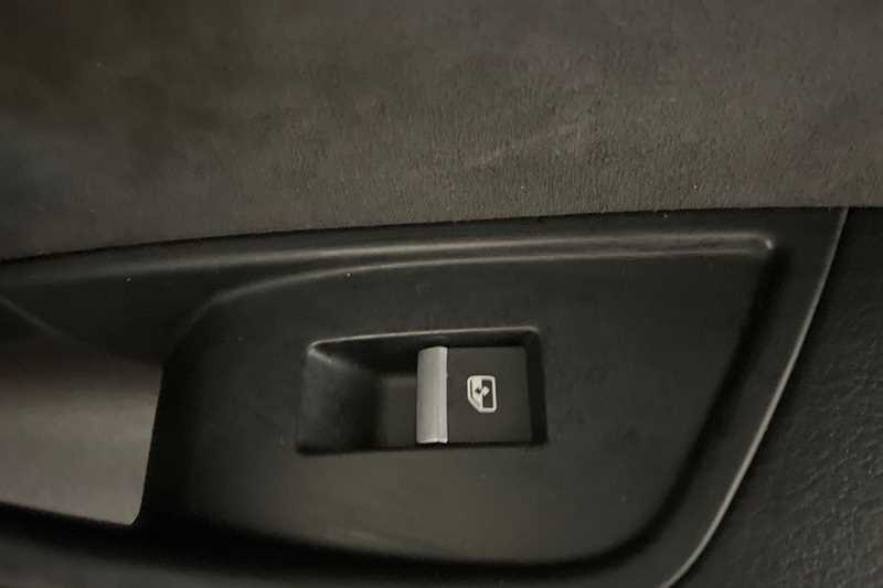 Used Audi A4 2020 for sale - 76661347: Photo 36