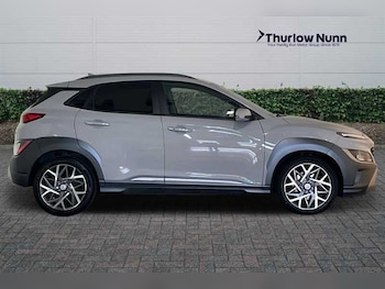 Used Hyundai KONA 2022 for sale - 76044685: Photo 2