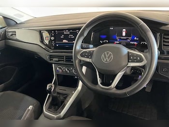 Used Volkswagen Polo 2023 for sale - 75943530: Photo