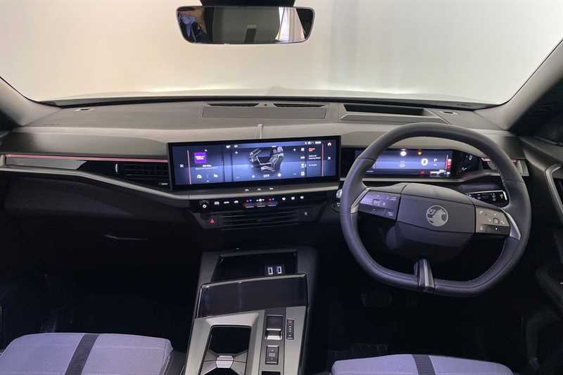 Used Vauxhall Grandland 2025 for sale - 78117952: Photo 2