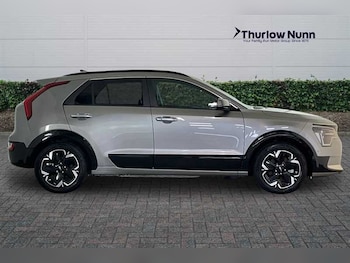Used Kia Niro 2023 for sale - 77795287: Photo