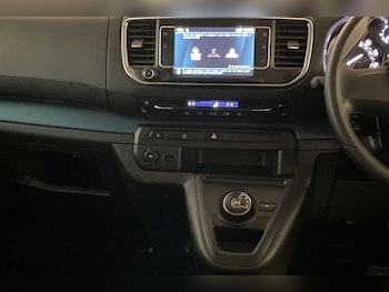 Used Peugeot Traveller 2020 for sale - 78431781: Photo