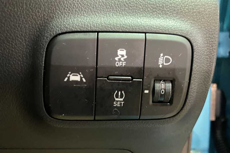 Used Hyundai i10 2020 for sale - 77471332: Photo 27