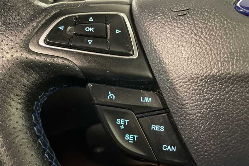 Used Ford Focus 2016 for sale - 76501705: Photo 21