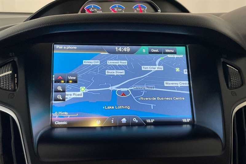 Used Ford Focus 2016 for sale - 76501705: Photo 4