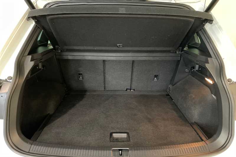 Used Volkswagen Tiguan 2019 for sale - 75980327: Photo 24
