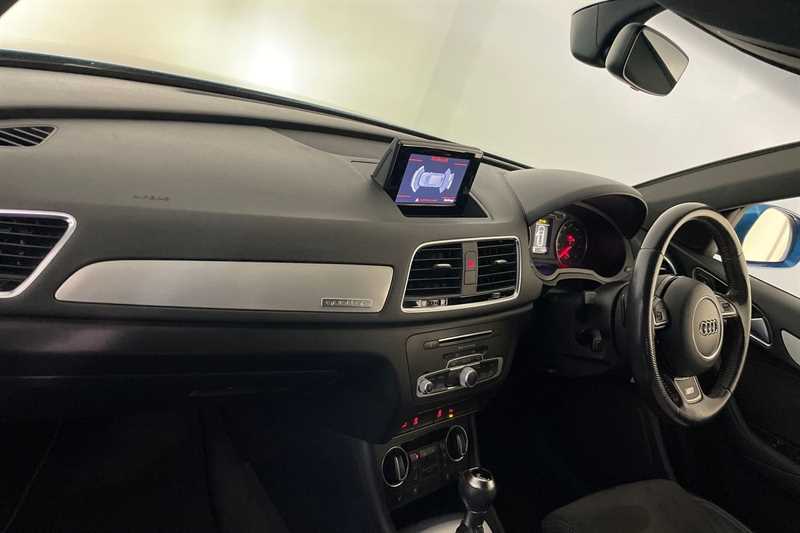 Used Audi Q3 2016 for sale - 76788535: Photo 15