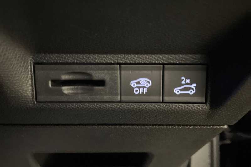 Used Peugeot 3008 2024 for sale - 76705779: Photo 28