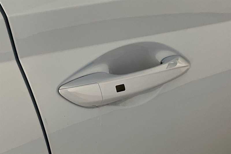 Used Hyundai i20 2023 for sale - 76842369: Photo 39