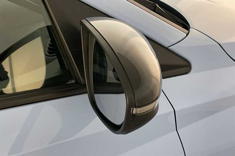 Used Hyundai i20 2023 for sale - 76842369: Photo 40