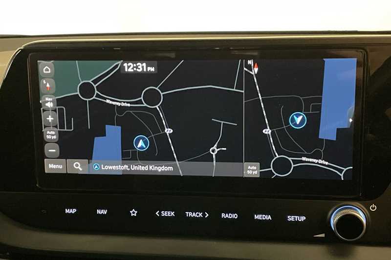 Used Hyundai i20 2023 for sale - 76842369: Photo 5