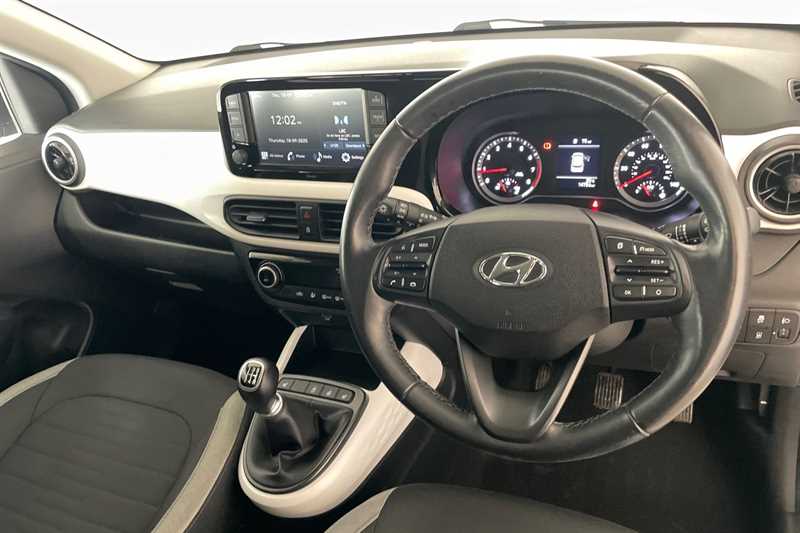 Used Hyundai i10 2023 for sale - 76096126: Photo 12