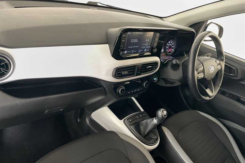 Used Hyundai i10 2023 for sale - 76096126: Photo 16